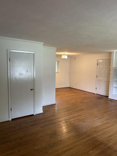 Photo - 2300 Oakland Dr NW