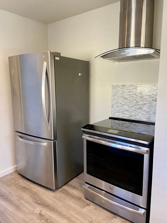 Photo - Charming House on 1/3 acre in El Quito Neighborhood!