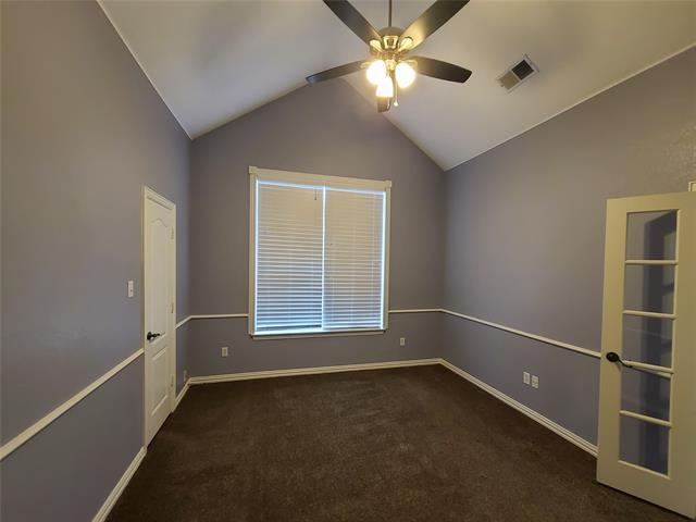 Photo - 622 Manchester Dr