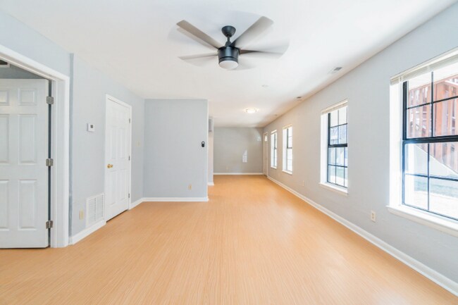 Photo - 487 W Ocean View Ave Unit B
