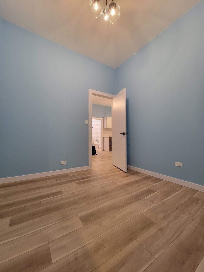Photo - 1001 W 31st St Unit 3108 S Morgan 2 (G)