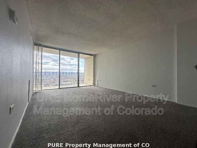 Photo - 1020 15th St Unit Apt 24B