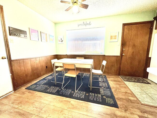 Photo - 4409 75th Dr Unidad A - MTR