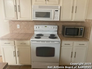 Photo - 7 Pembroke Ln