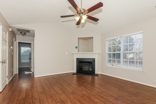 Photo - 3238 Longspur Dr