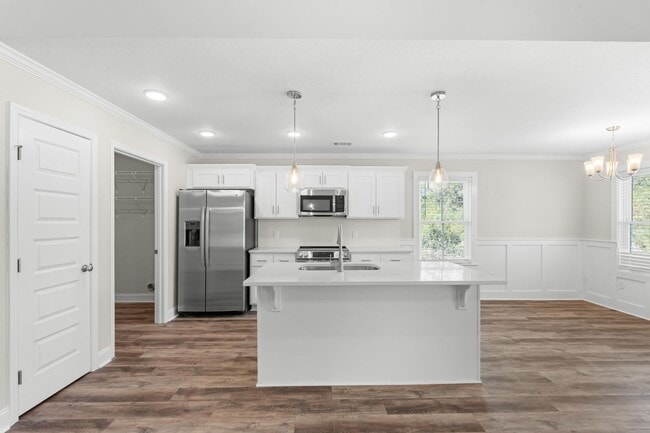 Photo - Latitude 32