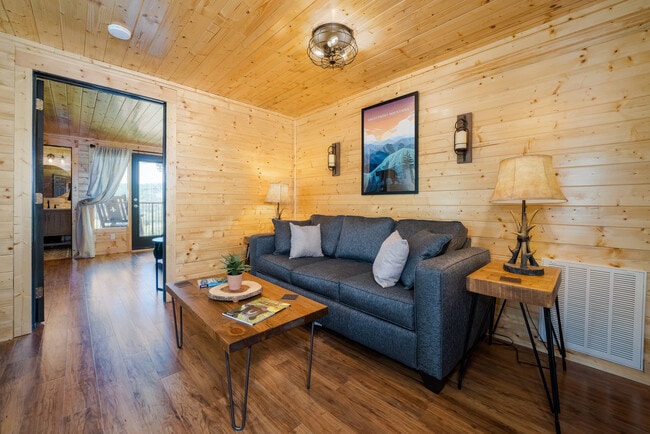 Photo - 4249 Dollys Dr