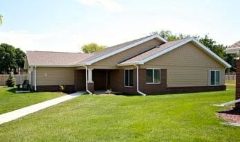 Photo - 800 W 25th St