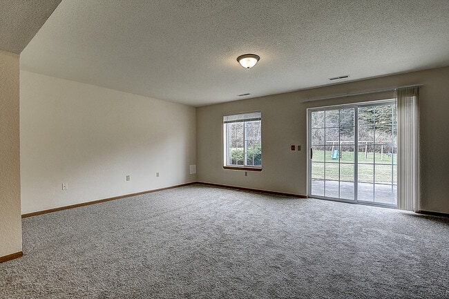 Windward Cove Apartments