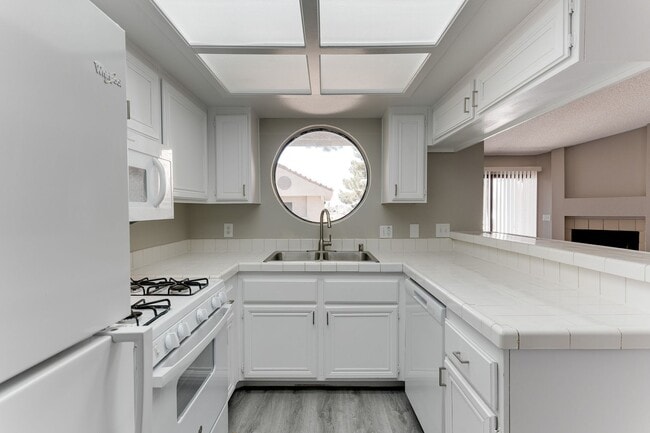 Photo - Charming Upstairs Condo with Dual Balconies & Spacious Layout!