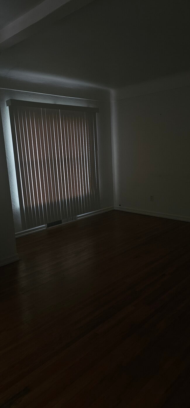 Photo - 49 Neise Ave