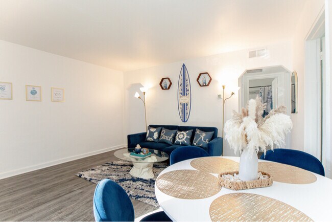 Photo - 1324 Hillside Ave Unidad D