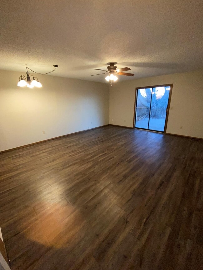 Photo - 415 Wild Wind Rd