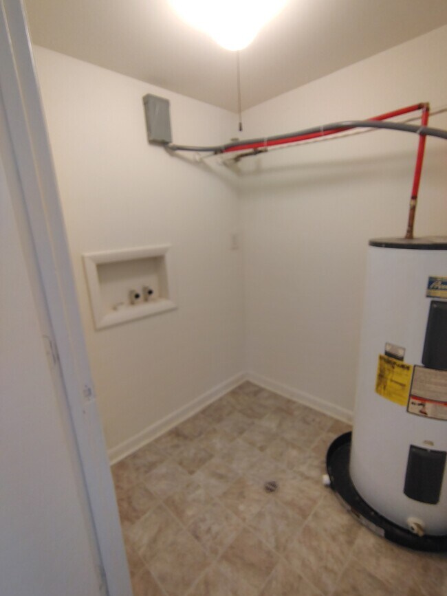 Photo - 600 Reusens Rd Unidad M136