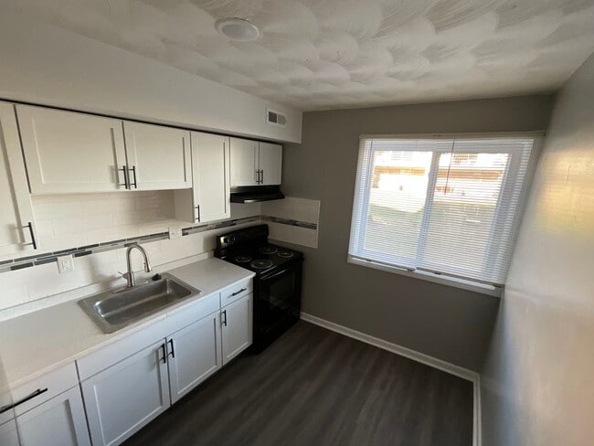 Building Photo - Experience Luxury Living at Park Harrison:... Unit 9030-103