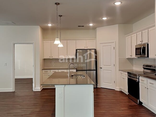 Photo - 2736 Ponds Trl