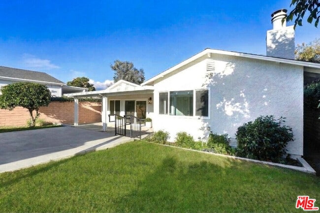 Photo - 914 Evergreen St