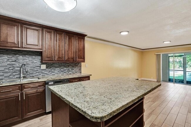 Photo - 4114 NW 88th Ave Unit 102