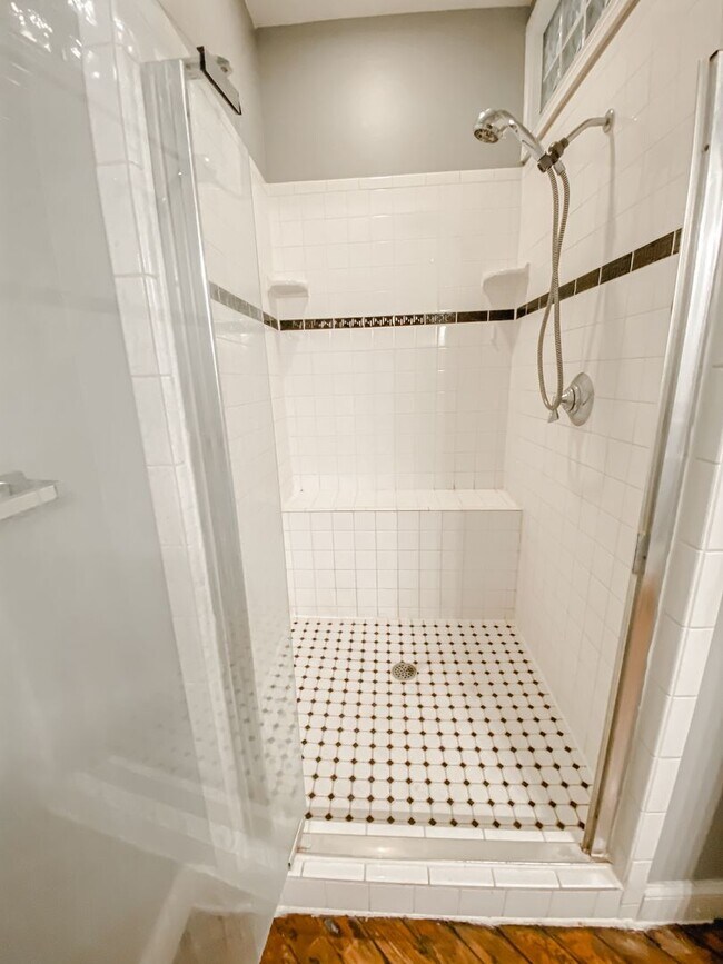 Photo - 423 N 3rd St Unit A