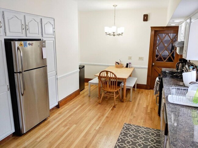 Photo - 7 Justin Rd Unit 1