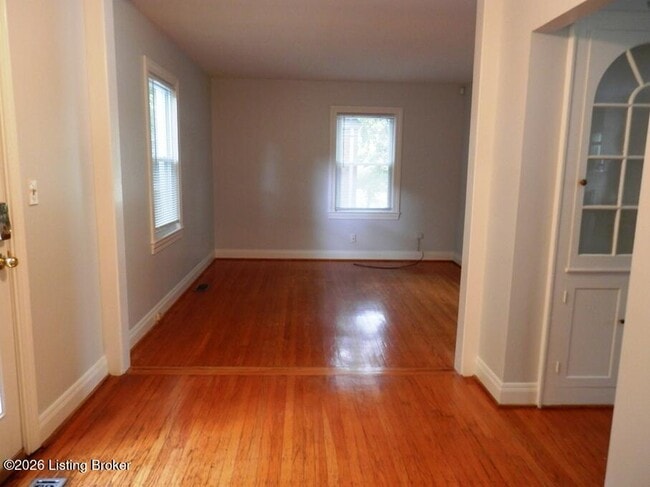 Photo - 8220 Whipps Mill Rd