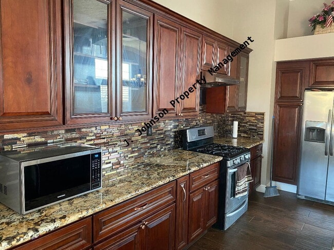 Photo - Beautiful 4 bed 2 bth home