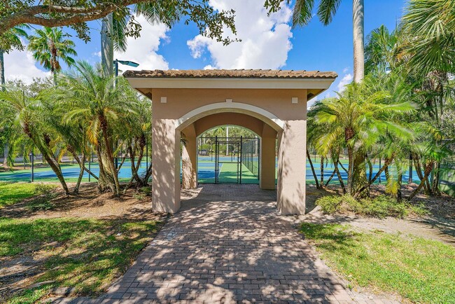 Photo - 2806 Veronia Dr