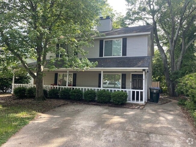 Building Photo - 32 Huntsfield Dr Rental