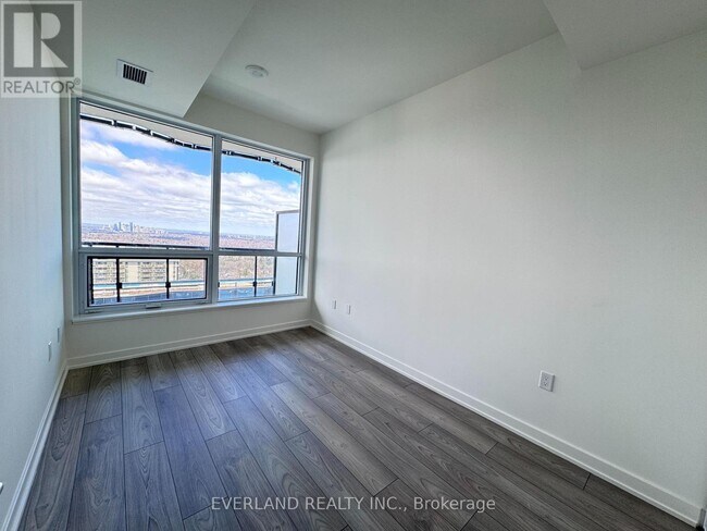 Photo - 110 Broadway Ave Unité 3106