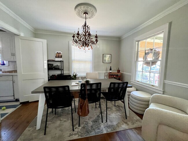 Photo - Charming Midwood Bungalow