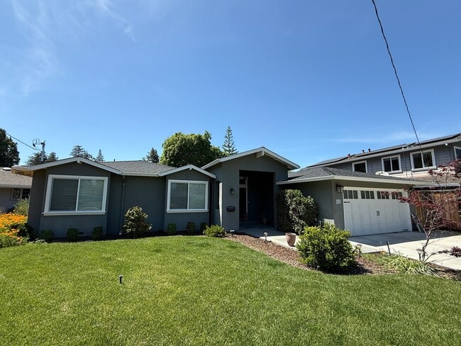 Beautiful 3 Bed 2.5 Bath Home in the Prune... - Beautiful 3 Bed 2.5 Bath Home in the Prune...