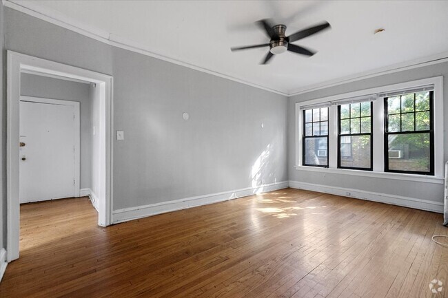 Building Photo - 3610 N Claremont-L3 Unit L3 Rental