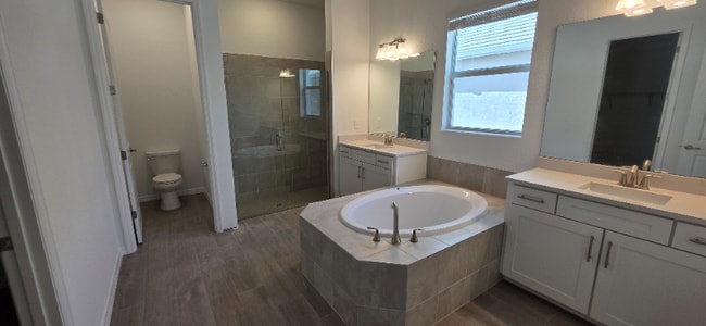 Photo - 5412 Lightning Whelk Ln