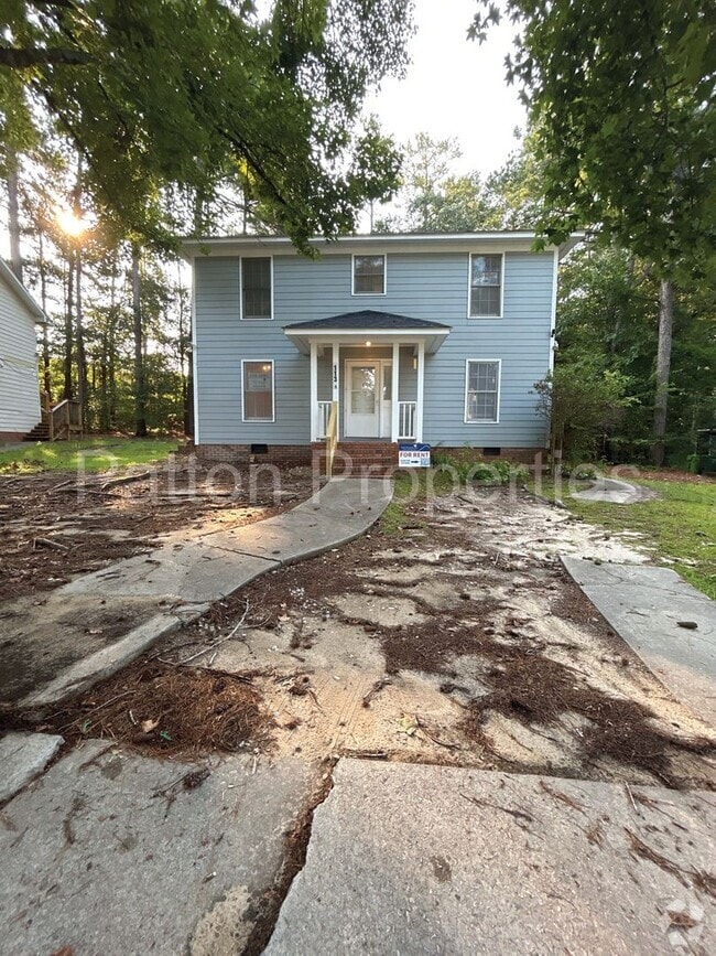 Building Photo - 113 Misty Oak Rd Unit A Rental