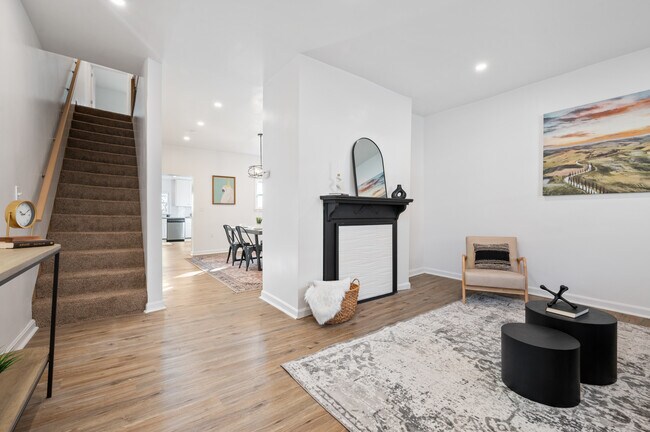 Photo - 5344 Kincaid St