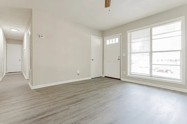 Photo - 5430 Maltese Dr