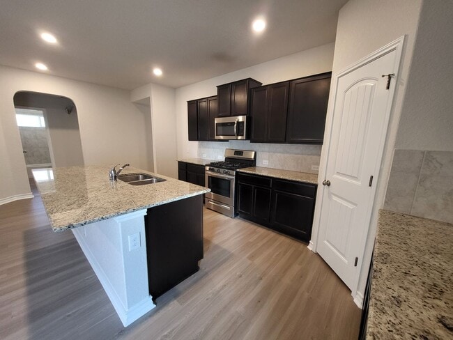 Photo - Pristine Home With Open Floor Plan