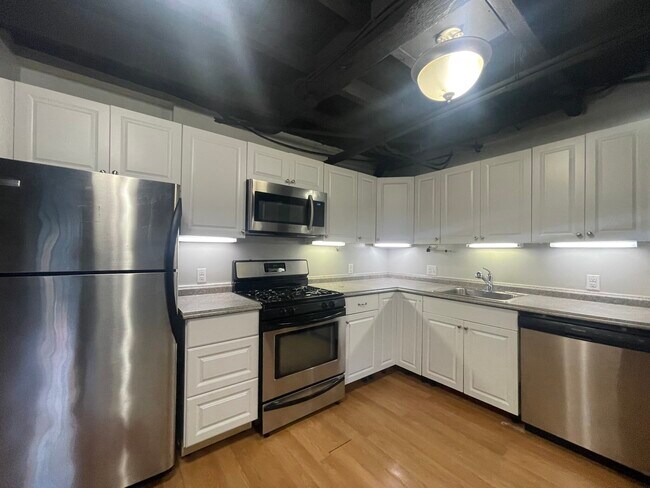 5 Champney Pl Unit 1