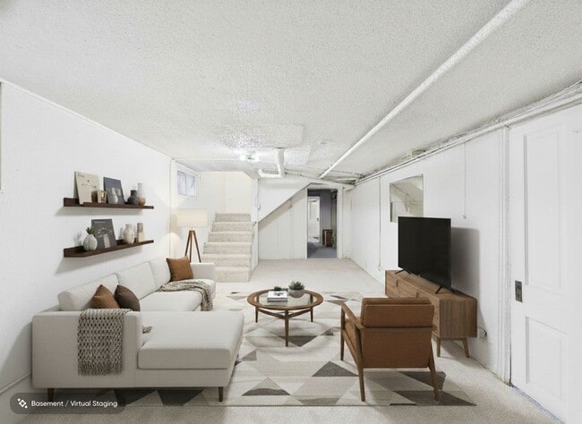 Photo - 2 Pennsylvania St