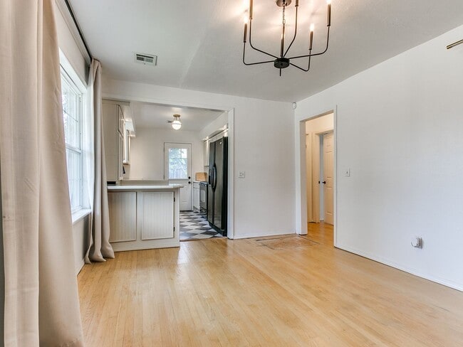 Photo - Charming 2 Bedroom Home in Oklahoma City