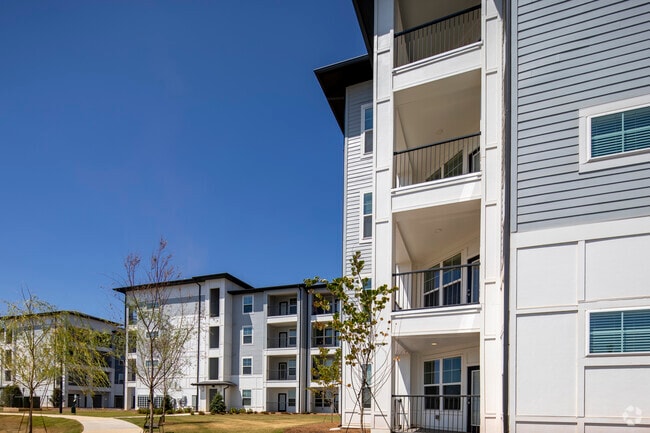 Brio Parc Apartments & Townhomes