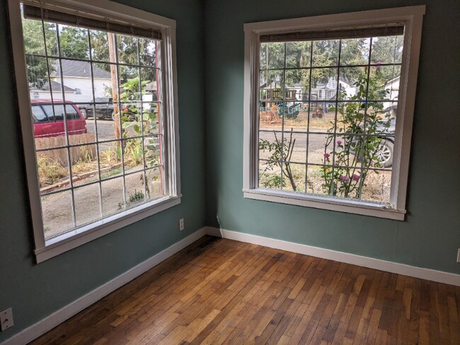 Photo - 314 N 7th St