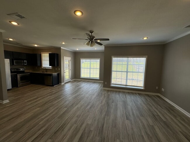 Photo - 3BR/2BA Home For Rent