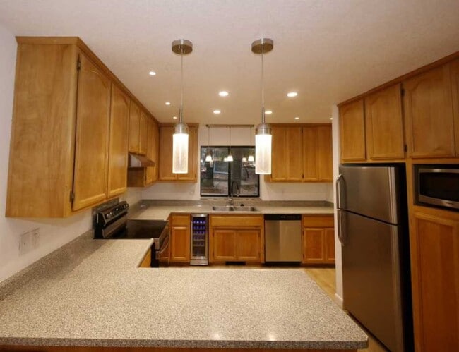 Photo - 18111 N Meadow Dr