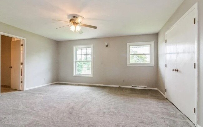 Photo - 8690 Olson Rd