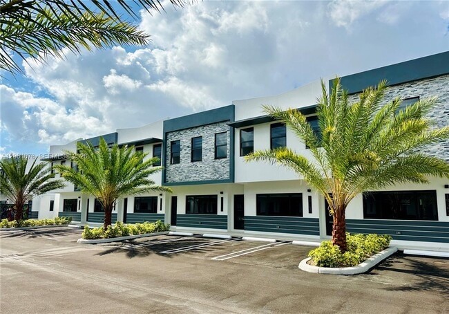 Photo - 19249 NW 37th Ave