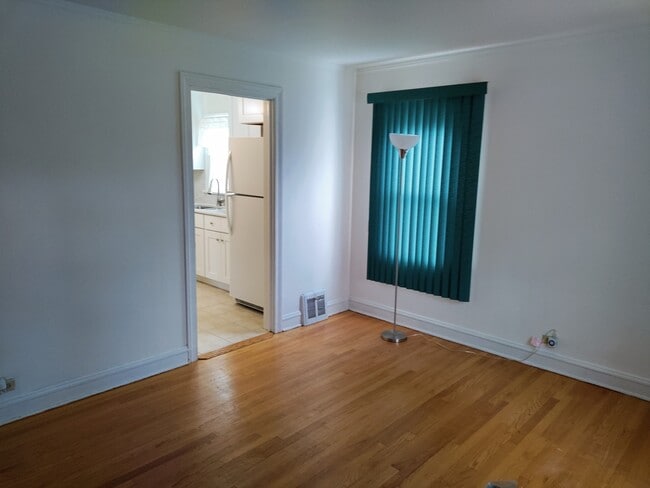 Photo - 10455 S Spaulding Ave