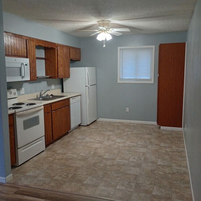 Photo - S0272-MF2 Unit B