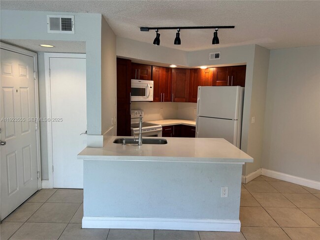 Photo - 12980 Vista Isles Dr Unit 312