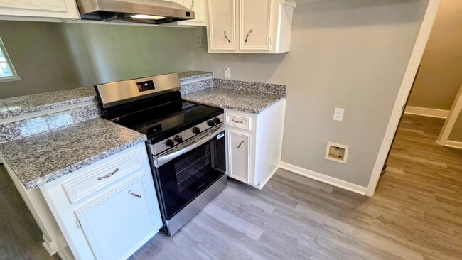 Photo - 11823 Stonehedge Dr